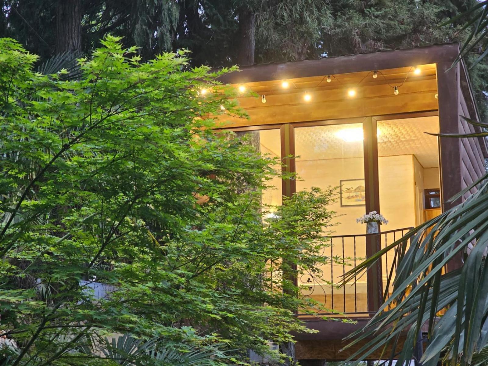 Hotel Nine Brothers Makhinjauri